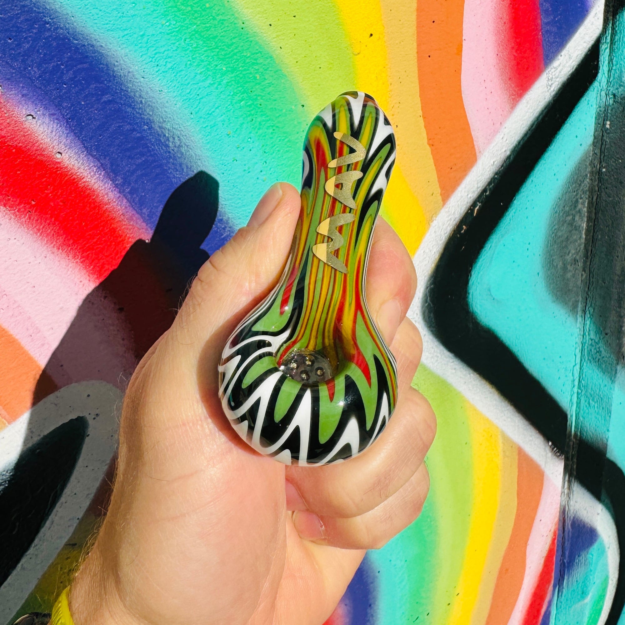 Wigwag Golden Professional Hand Pipe