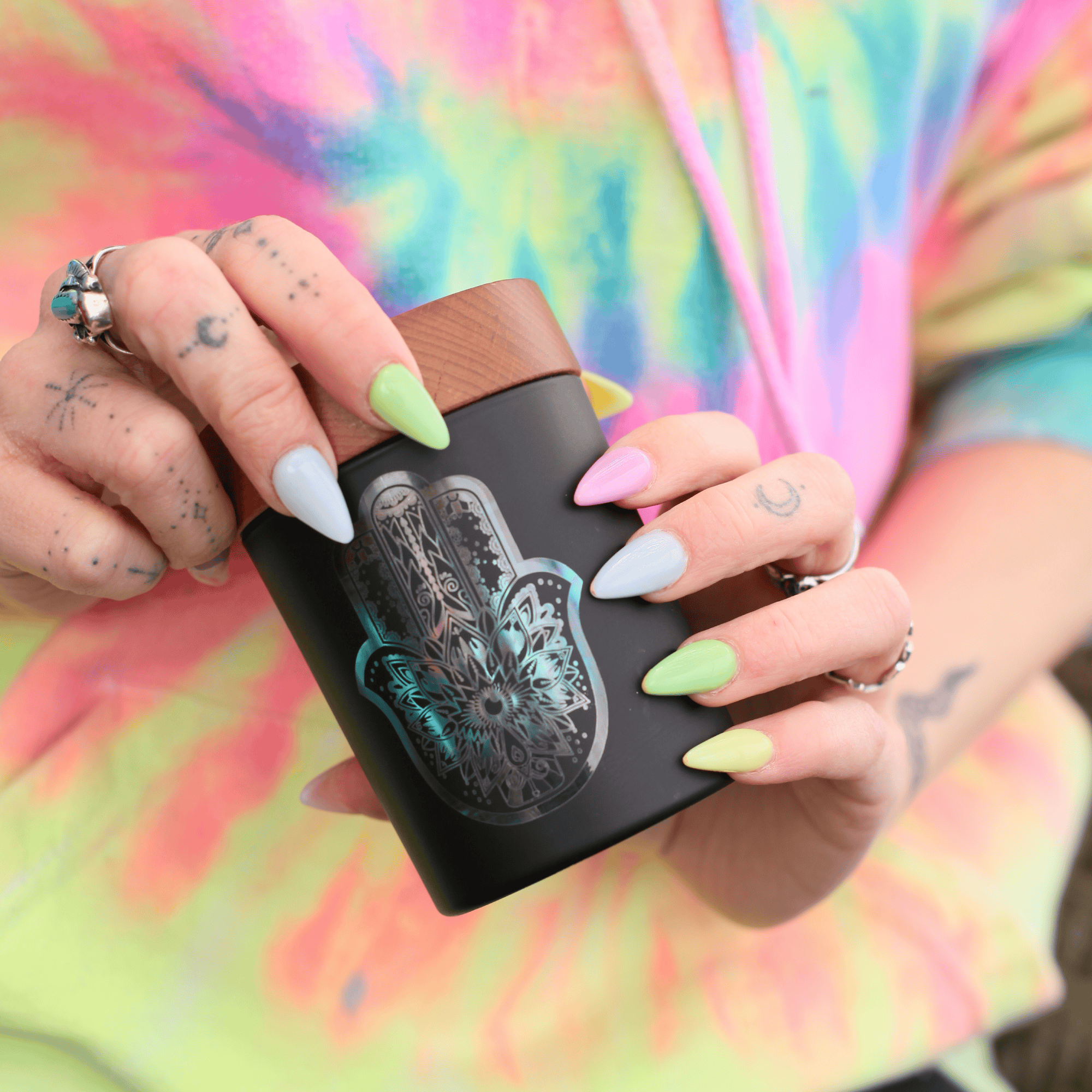 Hamsa Yellow SoleStash
